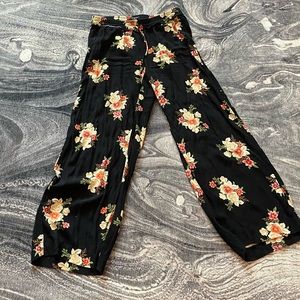 🖐🏼 5 for $25 LOFT floral pants